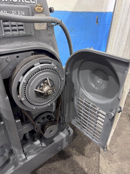 KEARNEY &amp; TRECKER MODEL 2K HORIZONTAL MILLING MACHINE: STOCK #80855