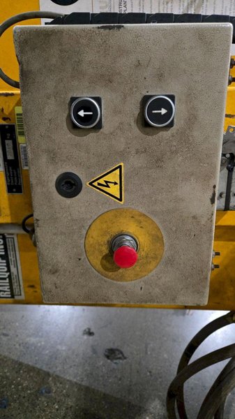 NEUERO 3275 15 TON VEHICLE LIFT USED