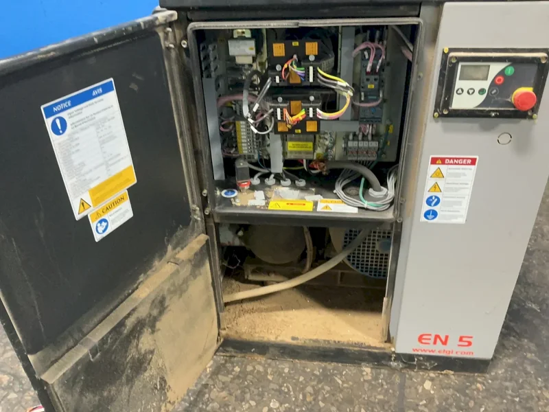 ELGI EQUIPMENTS LIMITED 5.5 KW SCREW AIR COMPRESSOR  -  EN5-125