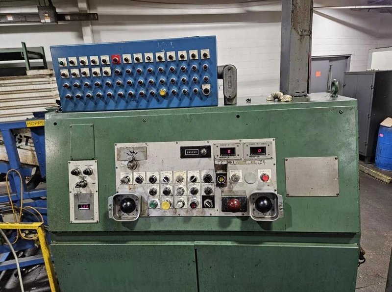 600-ton Minster Hevi-stamper Press Model E2-600-96-42 Straight Side Mechanical Stamping Press For Sale, Under Power!