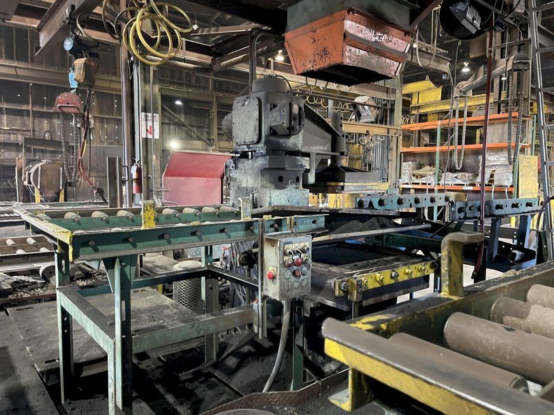 Osborn 722 RJW Whisperam Ram-Jolt Molding Machine, S/N 19513B