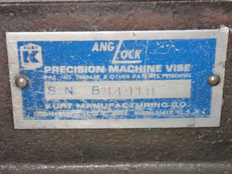 KURT 6" VISE