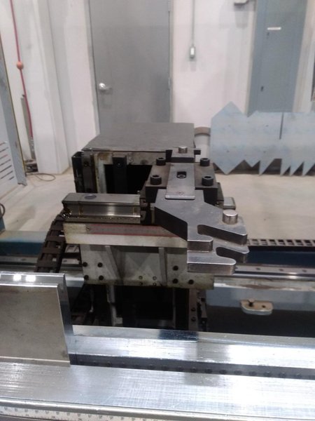 440 Ton x 13′ Durma  AD-Servo 40400 CNC Press Brake, 2022 – 6 Axis Back Gauge, CNC Crowning, Hydraulic Top &amp; Bottom Clamping