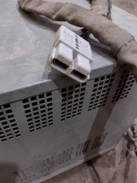 3,000 LB NISSAN MODEL #WSN-30-TH ELECTRIC POWERED PALLET MOVER FORKLIFT: STOCK #19284