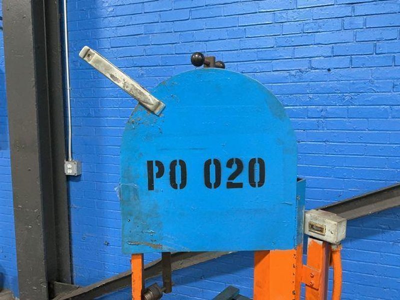 11.5” Vertical Band Saw
