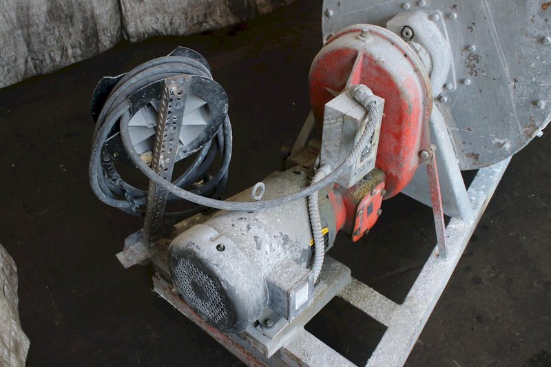 ELECTRIC MORTAR MIXER: STOCK #76177