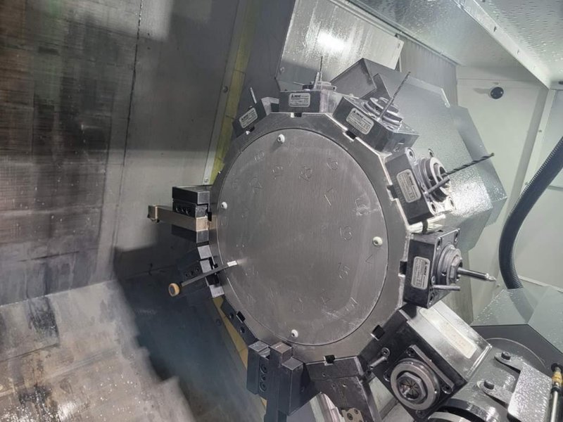 Haas DS-30Y CNC Lathe, 2023 – Fully Equipped, Bar Feeder, Low Hours, Tailstock