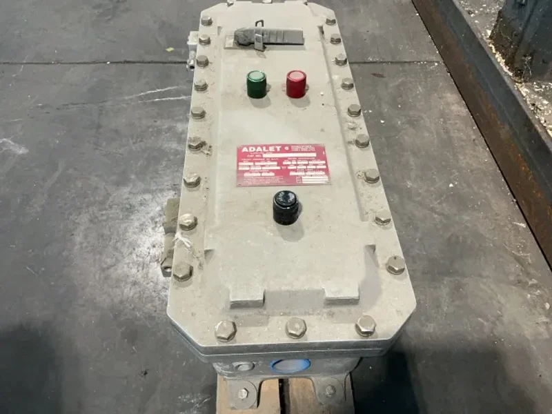ADALET 15/25HP STARTER ENCLOSURE  -  XCBSAQ N4
