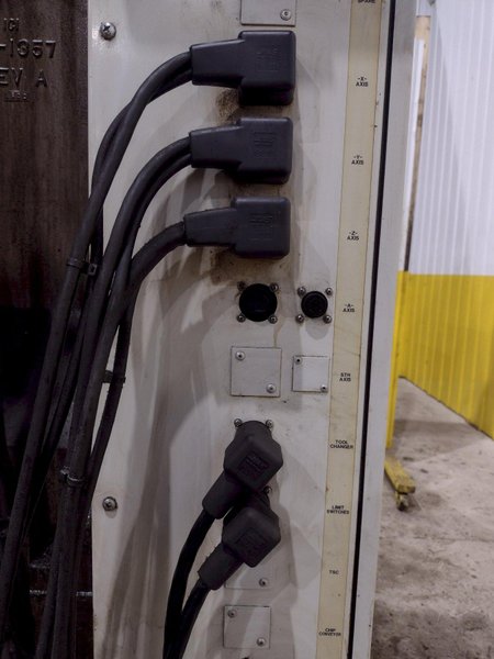 2002 HAAS MINI MILL VERTICAL MACHINING CENTER: YOBRO #23844