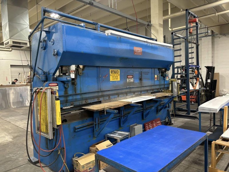 60/90 Ton Chicago Dreis &amp; Krump Press Brake, 1980