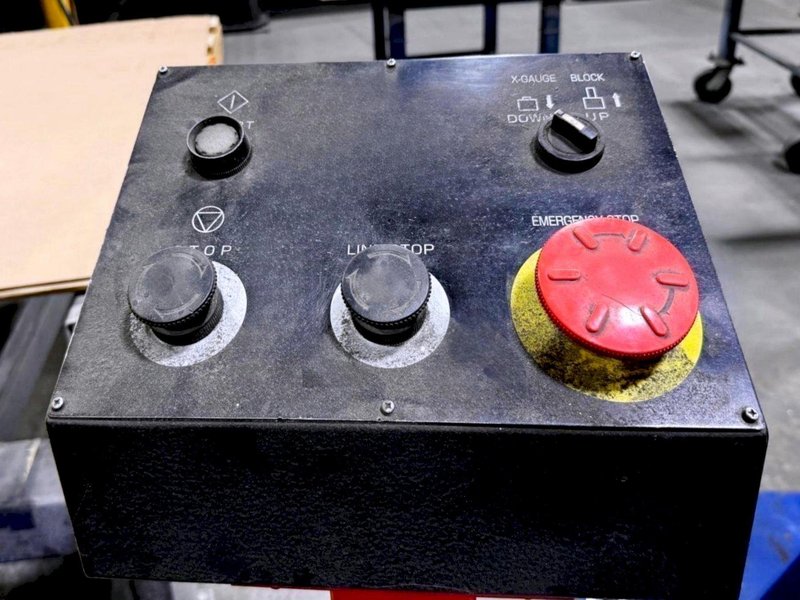 Amada EMLK 3610NT Laser/Punch Combo