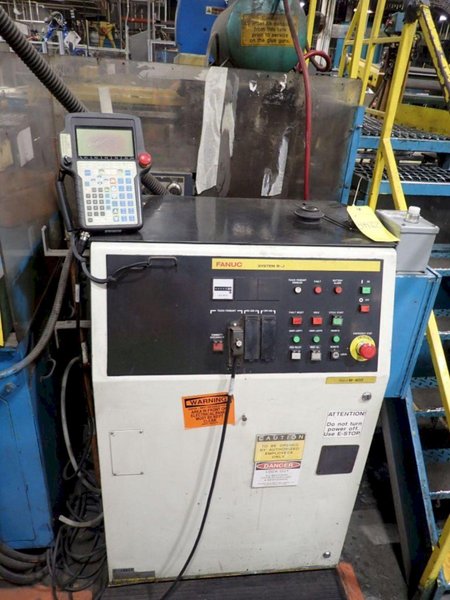 FANUC M-400 ROBOT W/ R-00J CONTROL: YOBRO #24276