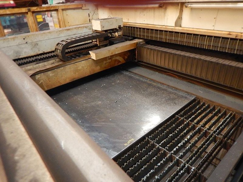 Trumpf - L3030 3000 x 1500 mm 4kW