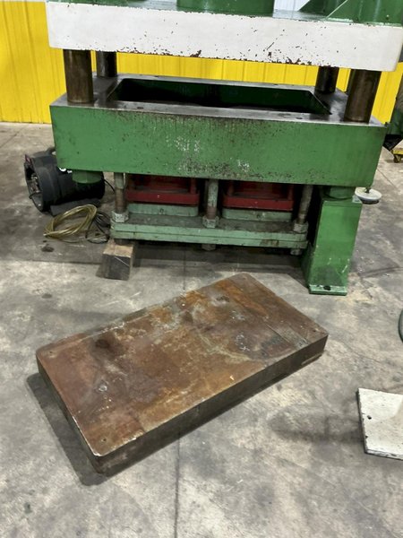 200 TON RODGERS MODEL MD200-4835 CUSHION BED 4 POST HYDRAULIC PRESS, 24" STROKE: YOBRO #25696
