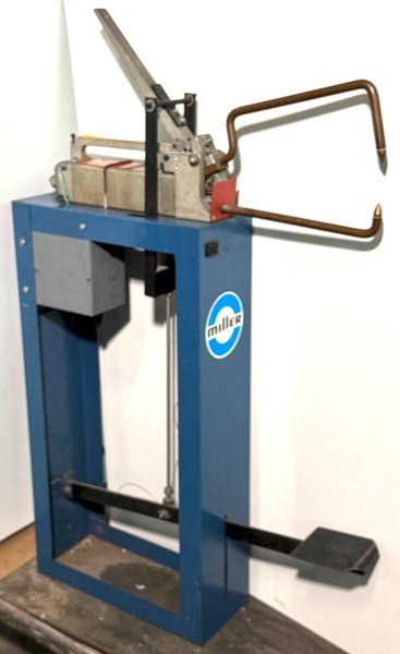 Miller Portable Spot Welder Model LMSW-52, Factory Stand