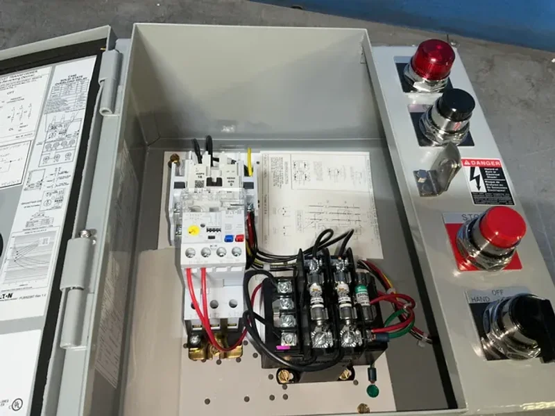 EATON NON-COMBINATION FVNR STARTER W/CPT  -  ECN0708CCA