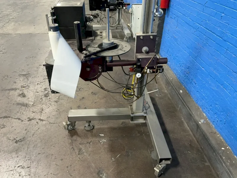 SUPERIOR MACHINE SYSTEMS LABELER  -  GENESIS ZPE