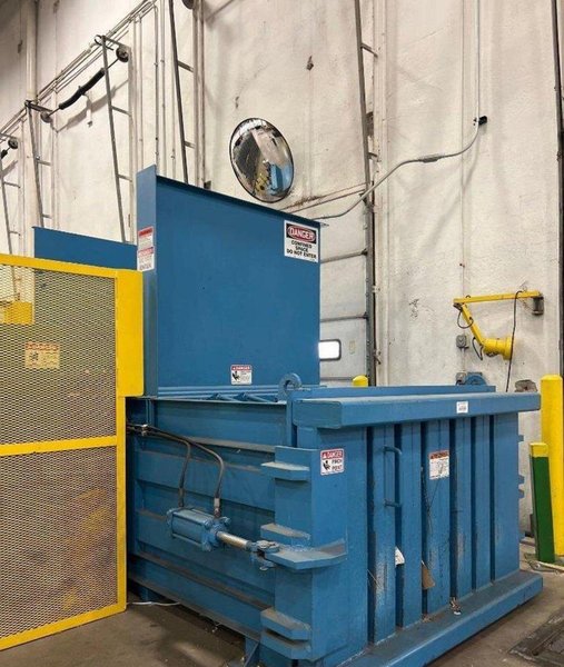 48&quot; x 60&quot; x 30&quot; SUMMIT MODEL #F7-4P HORIZONTAL HYDRAULIC BALER, WITH AUTO TIPPER: YOBRO #24616