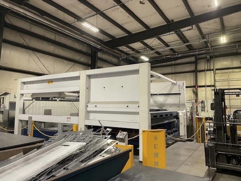 3,000 Watt Trumpf Trulaser 3040 CNC Fiber Laser, 2016 – 5′ x 12′ Table &amp; Automation