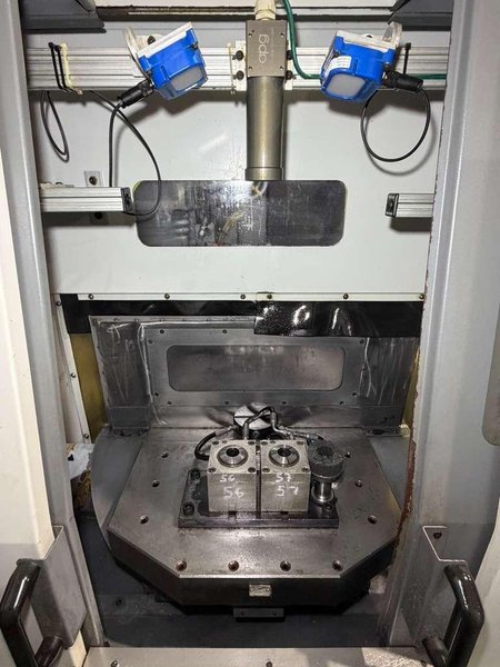 DMC DT32CD CNC Drill Tap Center – 10,000 RPM, Pallet Changer Mill
