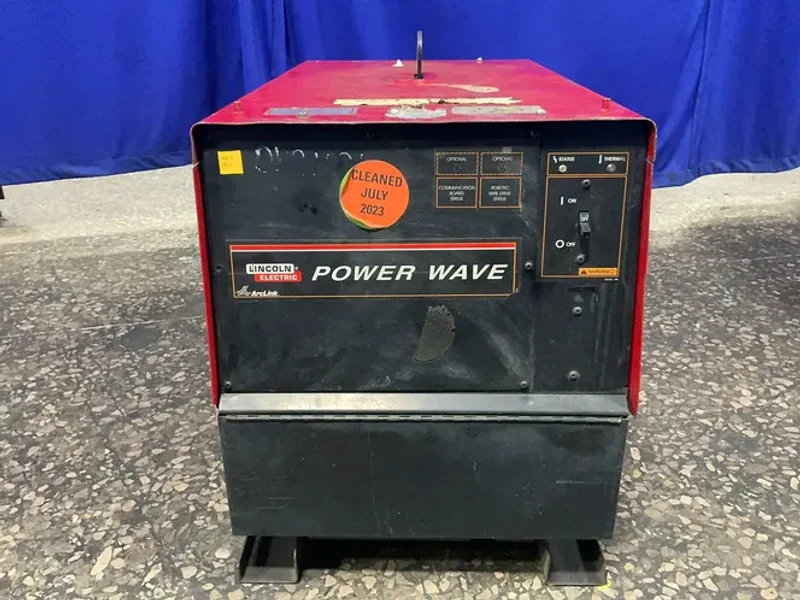 Lincoln Electric  455 Watts  Welder - Powerwave455m