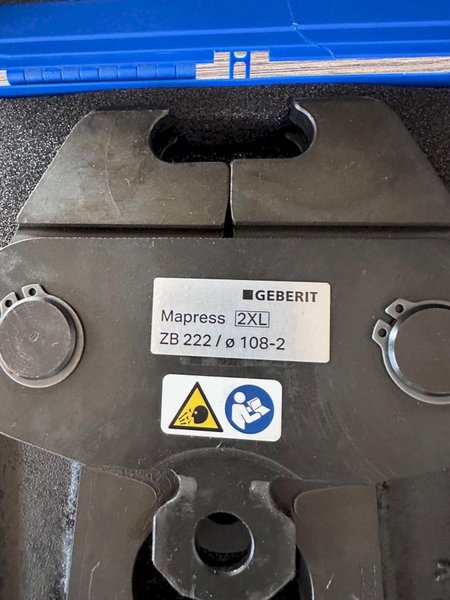Qingdao MG High Speed Gel Sanitizer Anti-Explosive Filling line with Labeler and Robot Palletizer, 2020