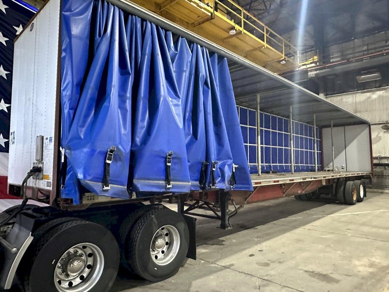 2007 X 53' UTILITY MFG  SLIDING CURTAIN-SIDE SEMI TRAILER: STOCK #19607