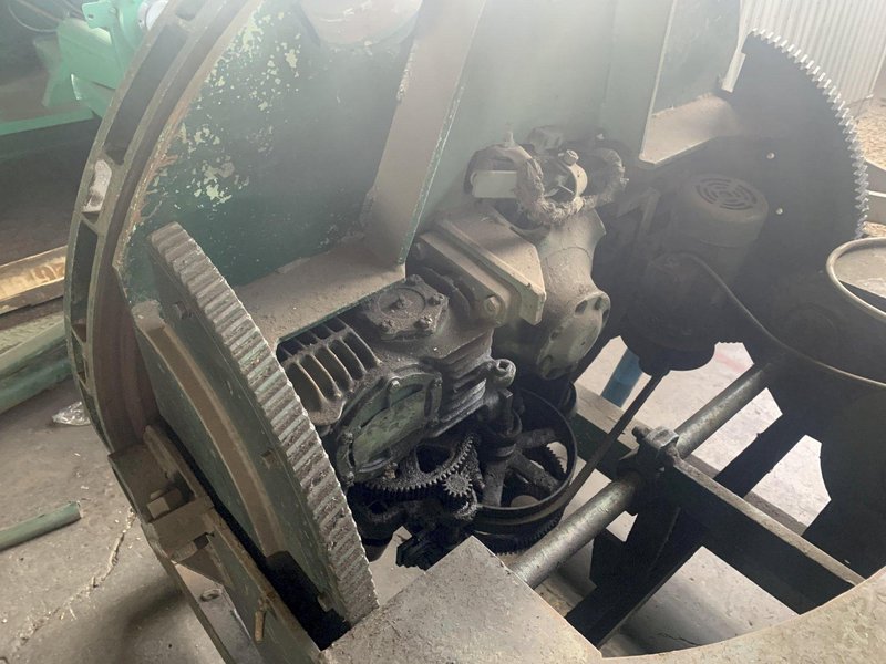 4000 LB X 48&quot;  IRCO POWER ROTATION WELDING POSITIONER: STOCK #11339