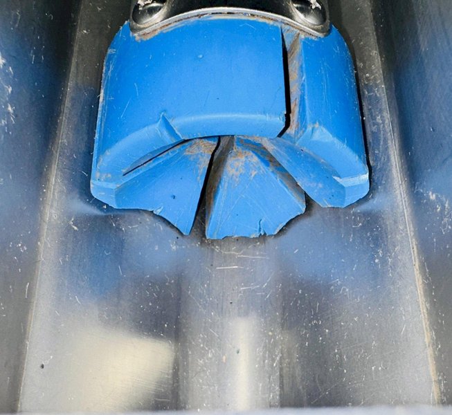 TS Designs Inc.  |  Pneumatic Dual Air Wedger For Various Vegetables