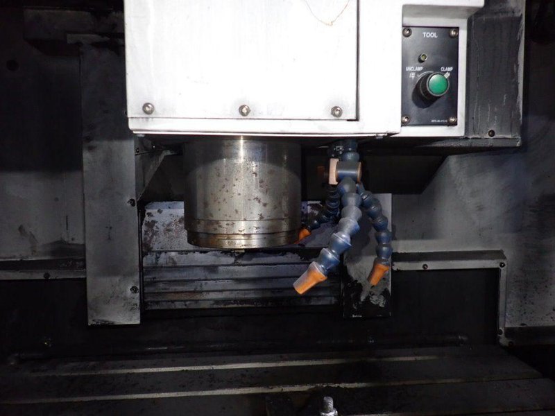 HYUNDAI WIA CORPORATION 19 1/2" X 47" CNC VMC  -  F500