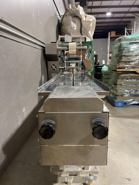 Barrington BPS-230S Servo Horizontal Flow Wrapper, 2019
