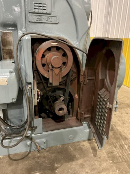#4 KEARNEY &amp; TRECKER MILWAUKEE MODEL 4CK HORIZONTAL MILLING MACHINE: YOBRO #23955