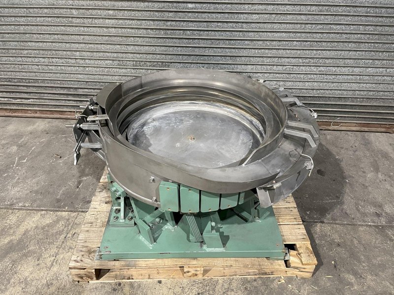 36" CCW Midwest Vibratory Bowl