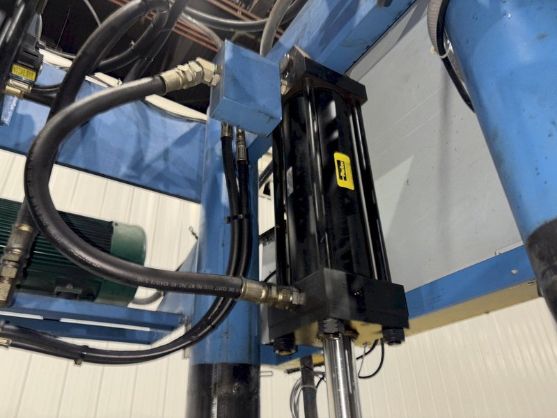 BECKWOOD 4 POST HYDRAULIC PRESS: STOCK #23242