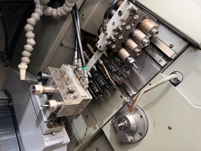 Citizen Cincom M20V CNC Swiss Type Automatic Lathe – Bar Feeder