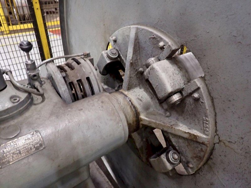 4,000 LBS LITTELL DOUBEL END CENTERING REEL: YOBRO #24315