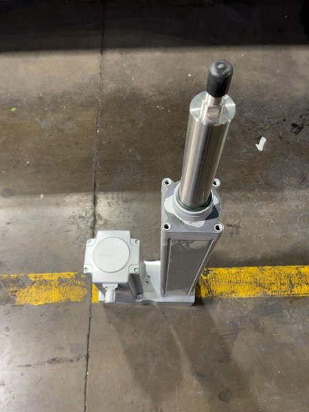 FESTO 10000 RPM, 4.25 KW ELECTRIC CYLINDER   -  ESBF-BS-100-410-20P