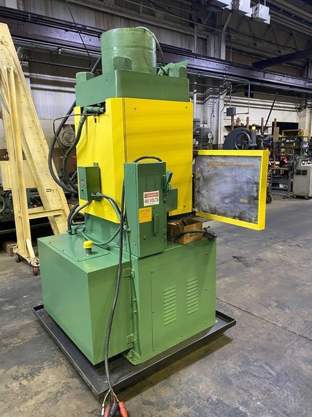 200 Ton &quot;Down Acting&quot; Hydraulic Hobbing Press