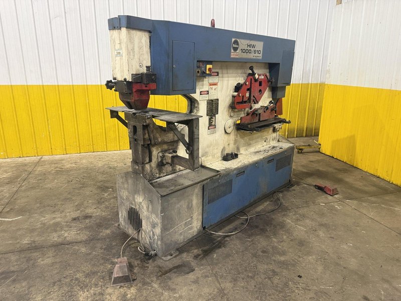 110 TON MUBEA MODEL #HIW 1000/610 HYDRAULIC IRONWORKER: YOBRO #25673