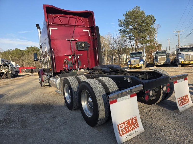 2022 Peterbilt 567 Stock #804173