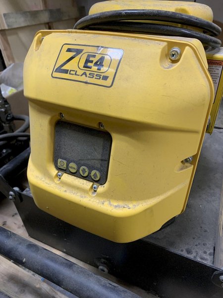 ENERPAC Model ZE4220LB Electric Hydraulic Pump, sn D24615034C