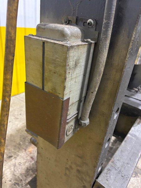 150 TON DAKE MODEL #5-150 H-FRAME HYDRAULIC PRESS: YOBRO #24689