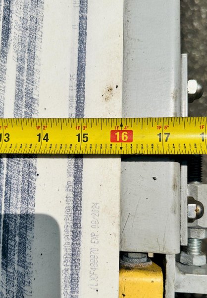 Hytrol Conveyor  |  16” x 114” Flattop Belt