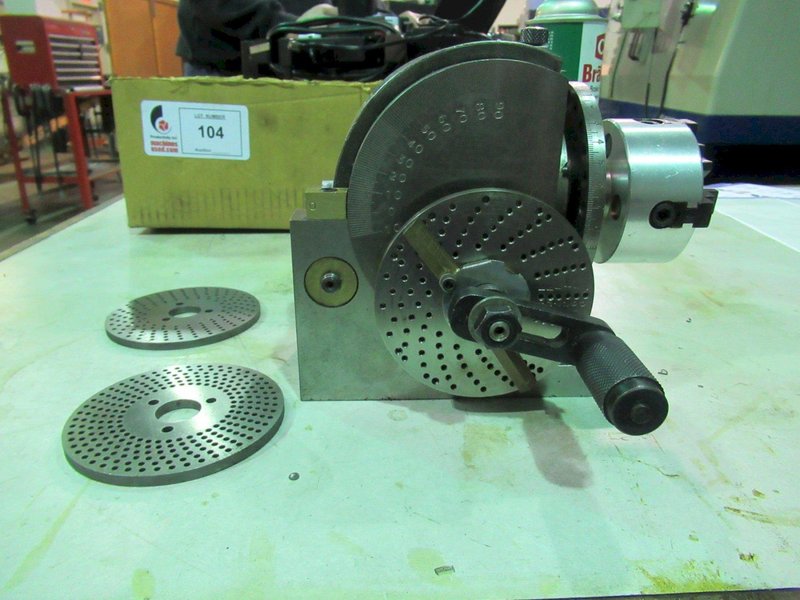 Tilting Dividing Head with Chuck and (3) Dividing Plates- Auction Item