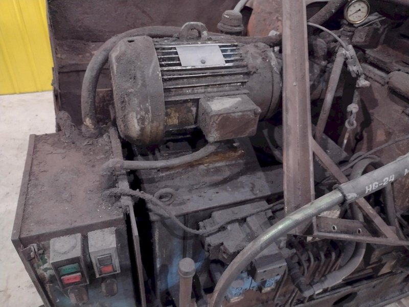 20' (240") X 8" HANCHETT MODEL #AK-240 AUTOMATIC TRAVELING HEAD KNIFE &amp; BLADE GRINDER / SHARPENER: STOCK #21143