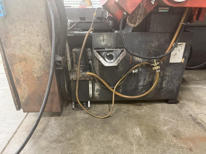 16″ x 16″ Amada HA-400W Automatic Horizontal Band-Saw, 2011