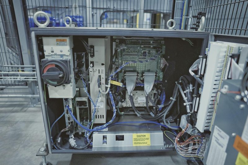 Yaskawa Motoman GP25-12 Robots (4) – YRC1000 Controllers, Mech-Mind 3D Vision, Bin Picking, Integrated Safety Cells, 2022