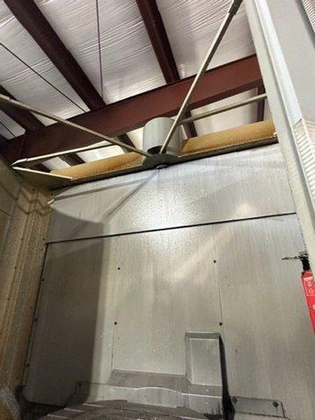 DMG MORI DMC 125 U2 HMC, 2005 – Chip Conveyor, Tool Changer, Filter System, HSK63