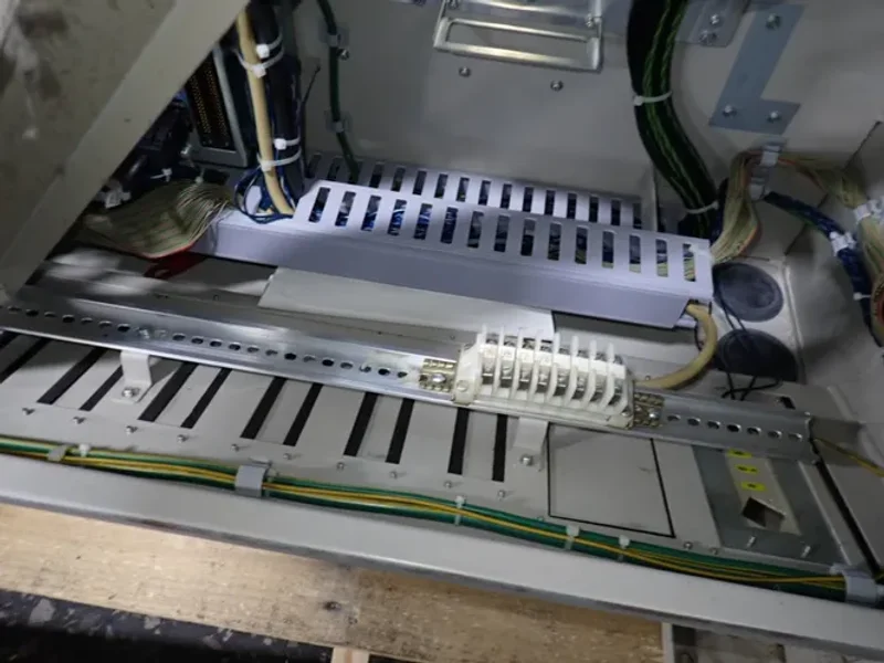 Yaskawa Electric Corporation Robot Control - Motoman Dx100