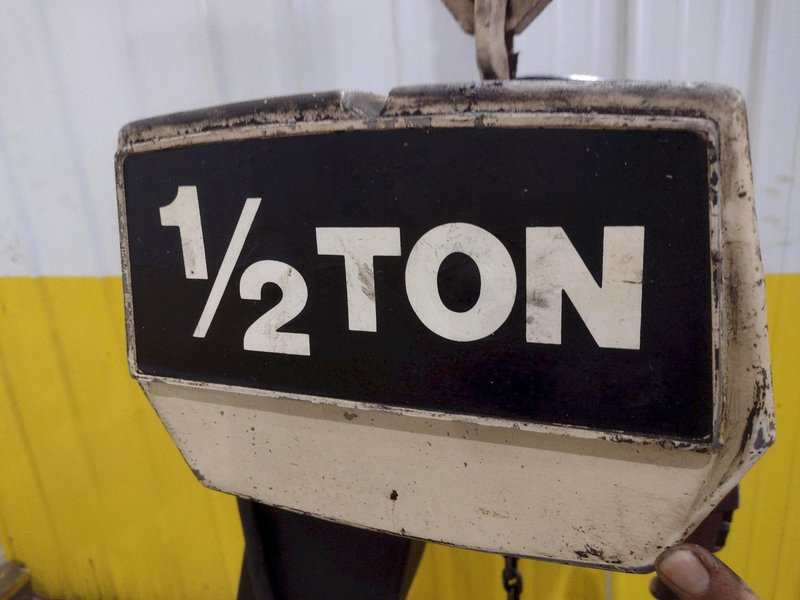 1/2 TON COFFING MODEL EC-1016-3 MOTORIZED POWER CHAIN HOIST: YOBRO #25041